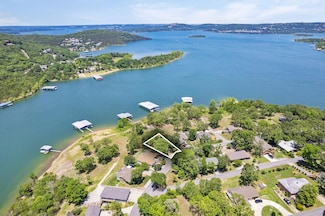 455 Edgewater Cir, Ridgedale, MO 65739