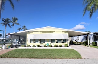 57 Spanish Ct, Fort Myers, FL 33908