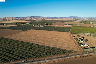 000 Hoffman Ln, Brentwood, CA 94513