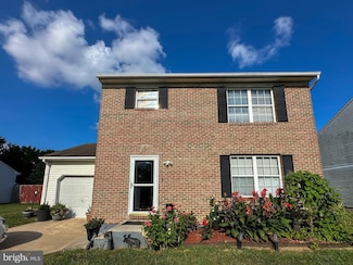 203 Smalleys Dam Rd, Newark, DE 19702
