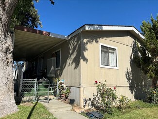 913 S Grand Ave Unit 25, San Jacinto, CA 92582