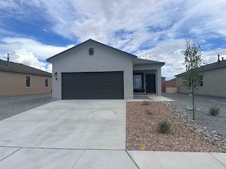 14 Camino Viejo, Los Lunas, NM 87031