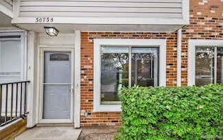 30735 Hidden Pines Ln Unit 17, Roseville, MI 48066