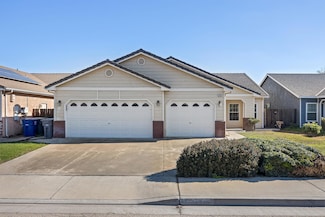 3462 Shaft St, Selma, CA 93662