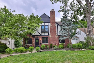 1123 Salisbury Dr, Cincinnati, OH 45226
