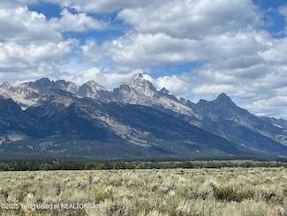 8710 N Centennial Dr, Jackson, WY 83001