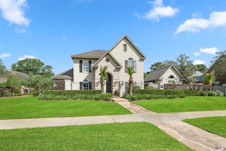 7027 Woodstock Dr, Baton Rouge, LA 70809