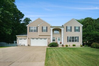 9354 Stratford Woods Trail Unit 11, Kalamazoo, MI 49009