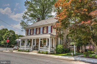 2 E High St, Marietta, PA 17547