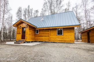 25818 S Gadol Dr, Talkeetna, AK 99676