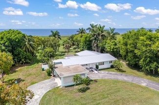 1531 Bacom Point Rd, Pahokee, FL 33476