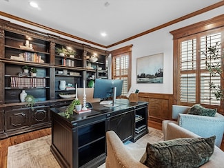 6114 Truro St, Houston, TX 77007