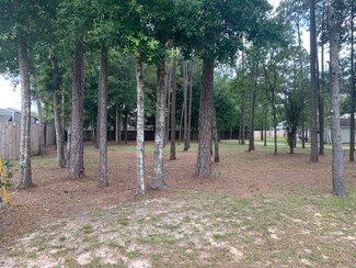 .35 Nun Dr, Crestview, FL 32536
