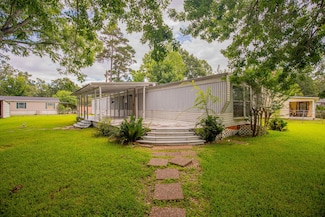 150 Wilcox Dr, Livingston, TX 77351
