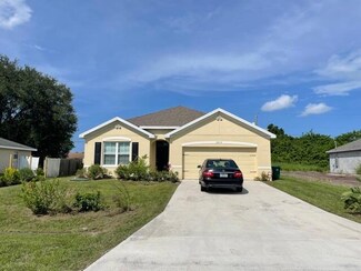 2213 SW Monterrey Ln, Port Saint Lucie, FL 34953