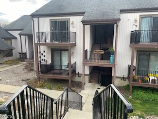 10182 Dell Place, Stanhope, NJ 07874