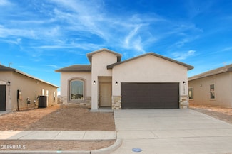 12429 Cayo Norte Dr, El Paso, TX 79934