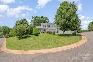 130 Greenwich Dr, Statesville, NC 28677