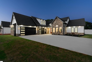 178 Cook Rd, Chesnee, SC 29323