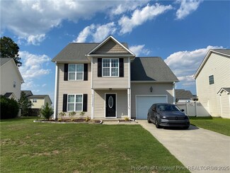 23 Boston Harbor, Cameron, NC 28326