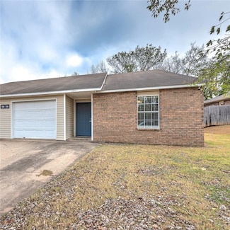 1296 N Boxley Ave, Fayetteville, AR 72704