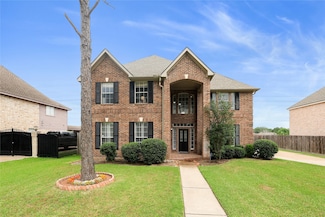 14314 Strutton Dr, Sugar Land, TX 77498