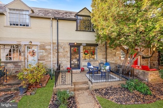 1328 Michigan Ave, Alexandria, VA 22314