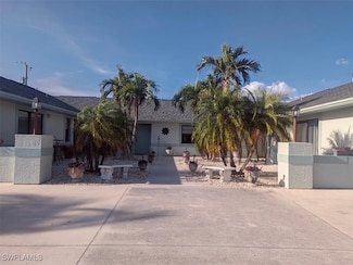 715 SE 47th St Unit 104, Cape Coral, FL 33904