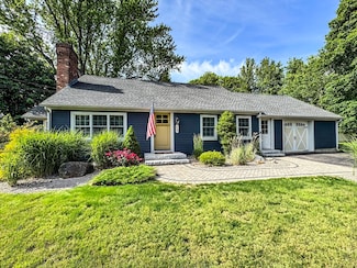 15 Whitney Dr, Paxton, MA 01612