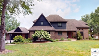 1715 Sycamore Dr, Sedalia, MO 65301