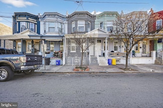 906 N 4th St, Camden, NJ 08102