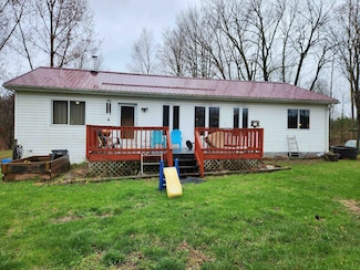 W11084 Upper Red Lake Rd, Gresham, WI 54128
