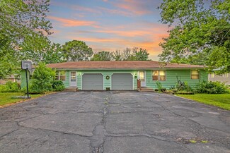 3857 & 3861 9th Ln, Anoka, MN 55303