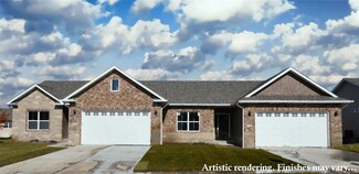 7166 Remington Villa Dr, Maryville, IL 62062