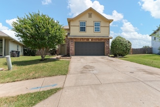 304 Crescent Ridge Dr, Fort Worth, TX 76140