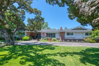 5661 N Sequoia Ave, Fresno, CA 93711