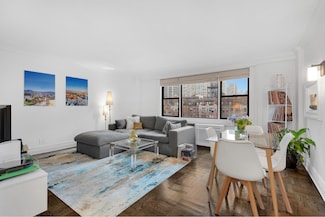 345 E 52nd St Unit 12A, New York, NY 10022