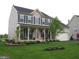 123 Hart Dr, Perkasie, PA 18944