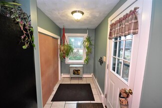 195 Groton Rd, Hebron, NH 03241
