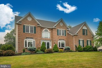 365 Vista Dr, Phoenixville, PA 19460