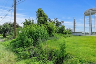 812 Miller Ave NE, Westlake, LA 70669