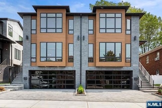 1422 14th St, Fort Lee, NJ 07024