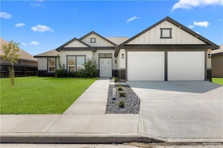 411 Thornwood Loop, Rio Grande City, TX 78582