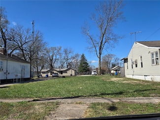 330 S Pence St, East Alton, IL 62024