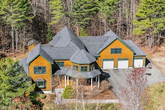 1026 Essex St, Bangor, ME 04401