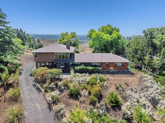 621 E Crestline Dr, Boise, ID 83702