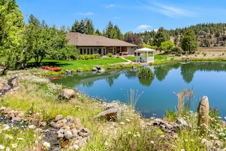 69015 Barclay Ct, Sisters, OR 97759
