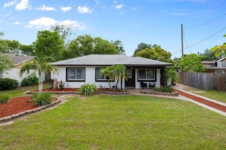 6 S Lakewood Dr, Orlando, FL 32803