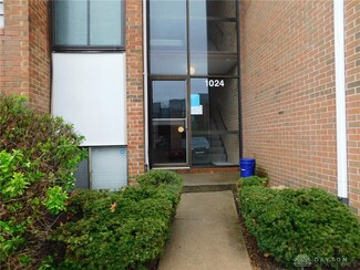 1024 Hidden Landing Trail Unit 60, Dayton, OH 45449