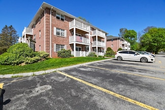 5 Kenmar Dr Unit 18, Billerica, MA 01821
